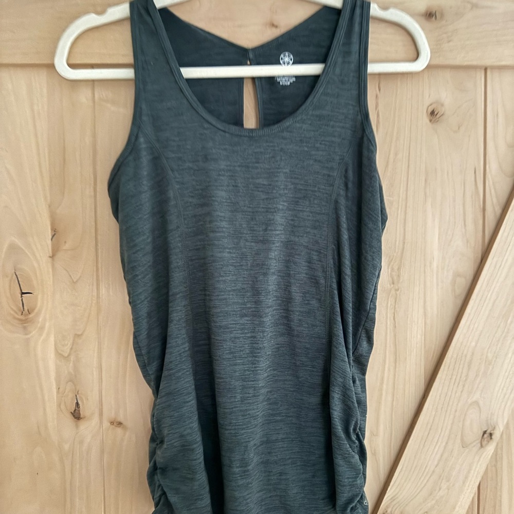 GAIAM Yoga Tank Top Active Wear - Size Small